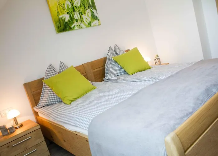 Waldhof Grasel Lejlighedshotel Neuhaus (Baden)